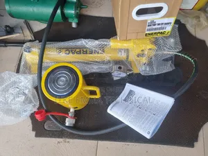 100tons Hydraulic Jack and Pump Complete
Set Enerpac