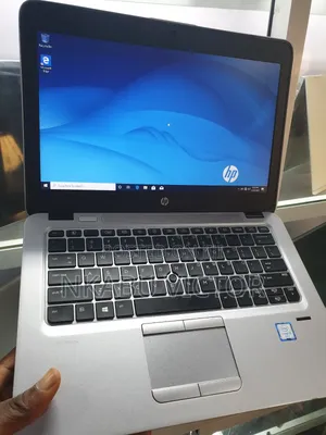 Photo - Laptop HP EliteBook 820 G3 8GB Intel Core I5 SSD 256GB