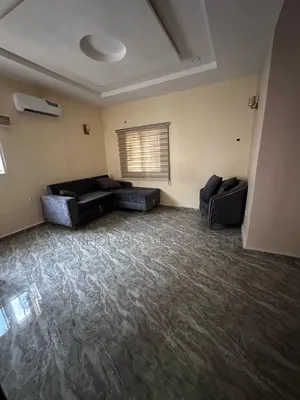 Furnished 1bdrm Block of Flats in In An Estate Close for rent