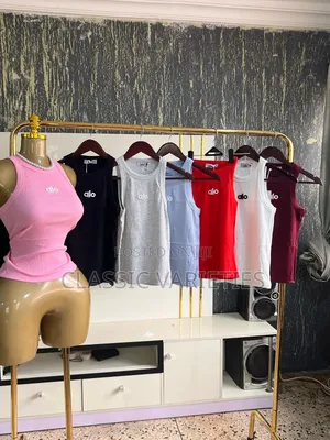 Alo Chic Tank Top