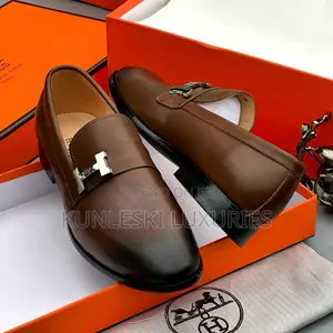 Original Hermes Leather Loafers Shoes for Men in Two Colors