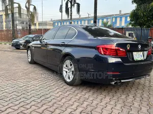 BMW 528i 2012 Blue