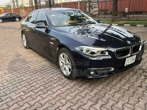 BMW 528i 2012 Blue