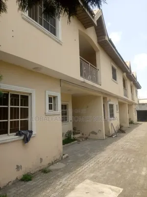 12bdrm Duplex in Otunla Lakowe Ibeju for sale