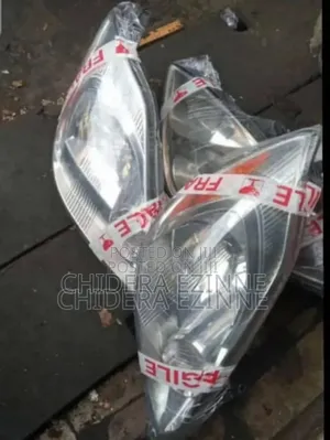Toyota Sienna 2006 Model Headlight Full Light Set