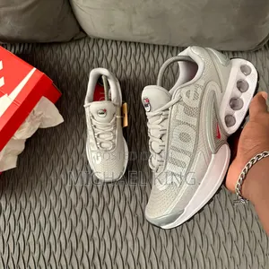 Photo - High Quality Nike Air Max With Reflective 'Supreme'
