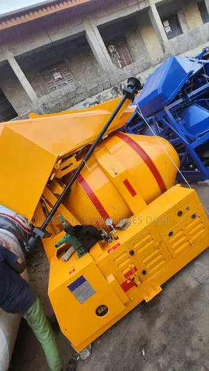 Stationary Self Loder Concrete Mixer