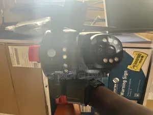 Triple- Lens Ai Solar PTZ Camera