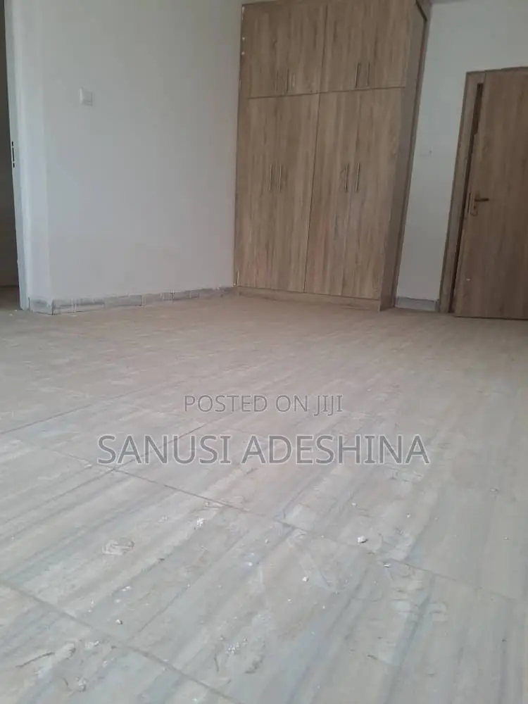 3bdrm Bungalow in Gwarimpa Extension, Gwarinpa for sale