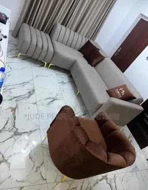 High Quality Specious Sofa Chairs