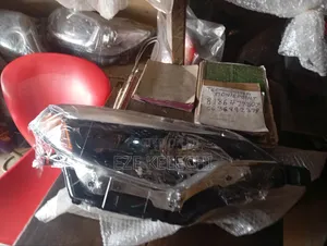 Set Headlight Corolla 2014