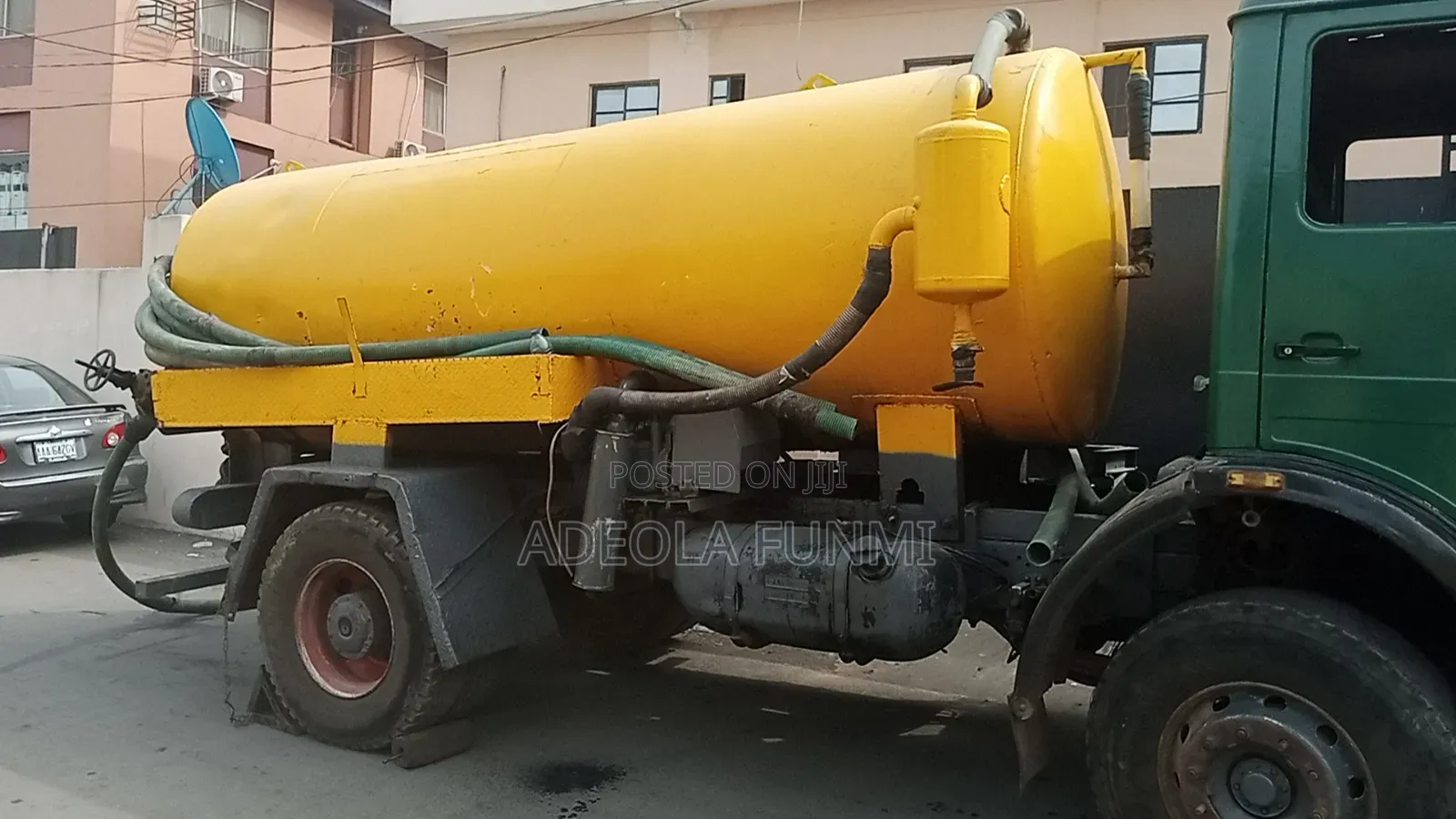 Sewage Evacuation Service