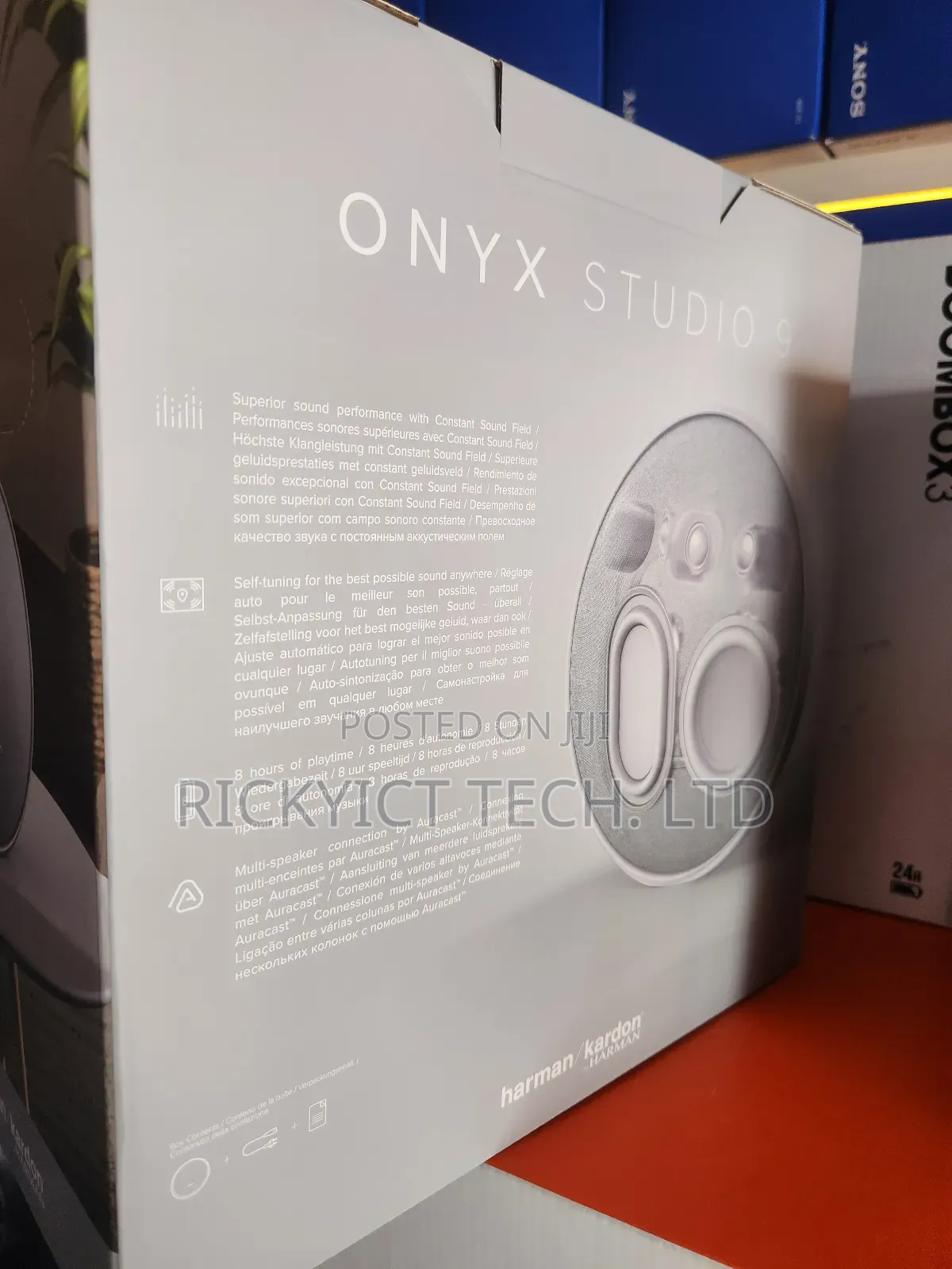Onyx Studio9