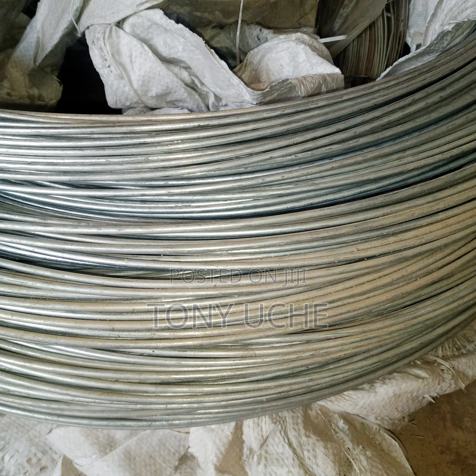 Straining Wire