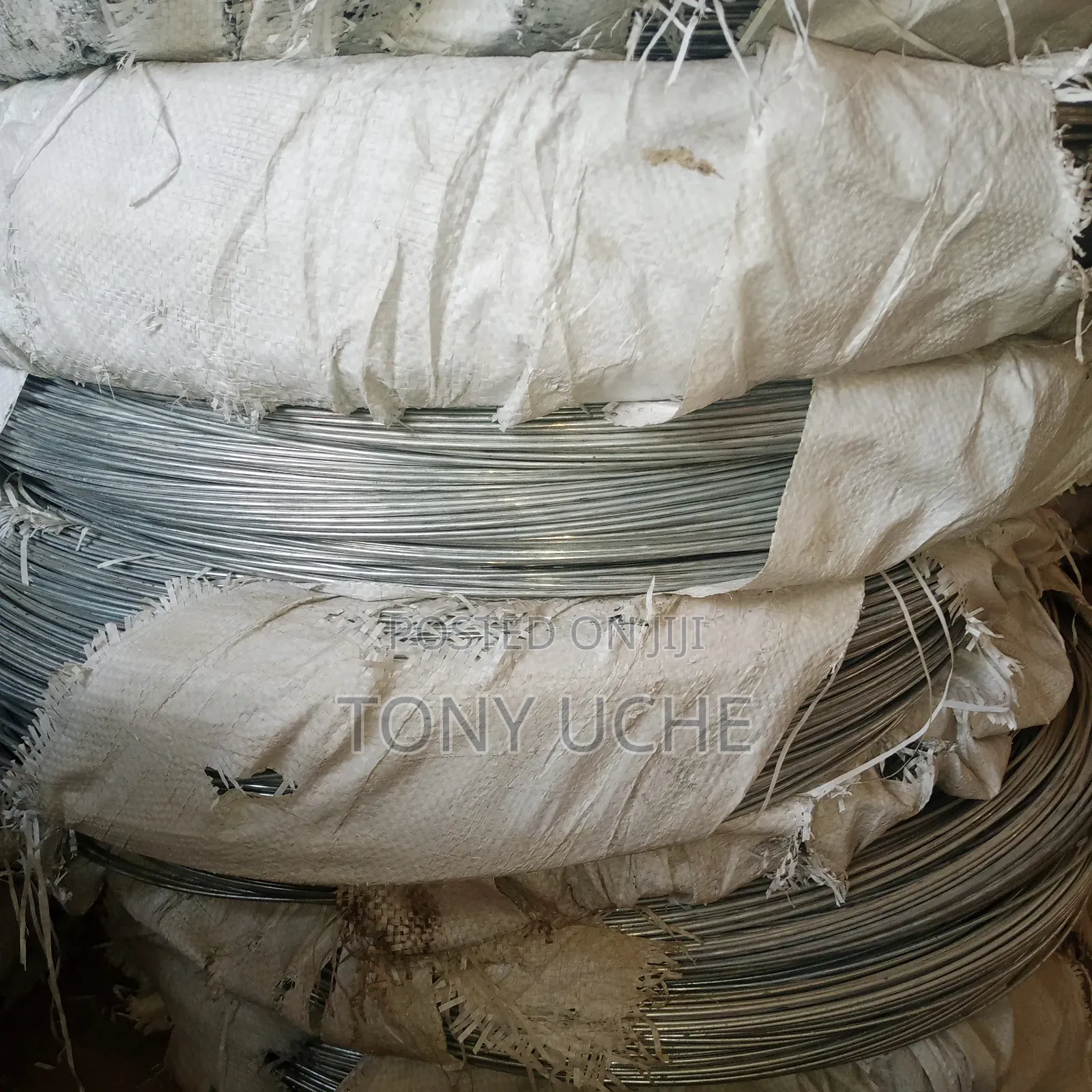 Straining Wire