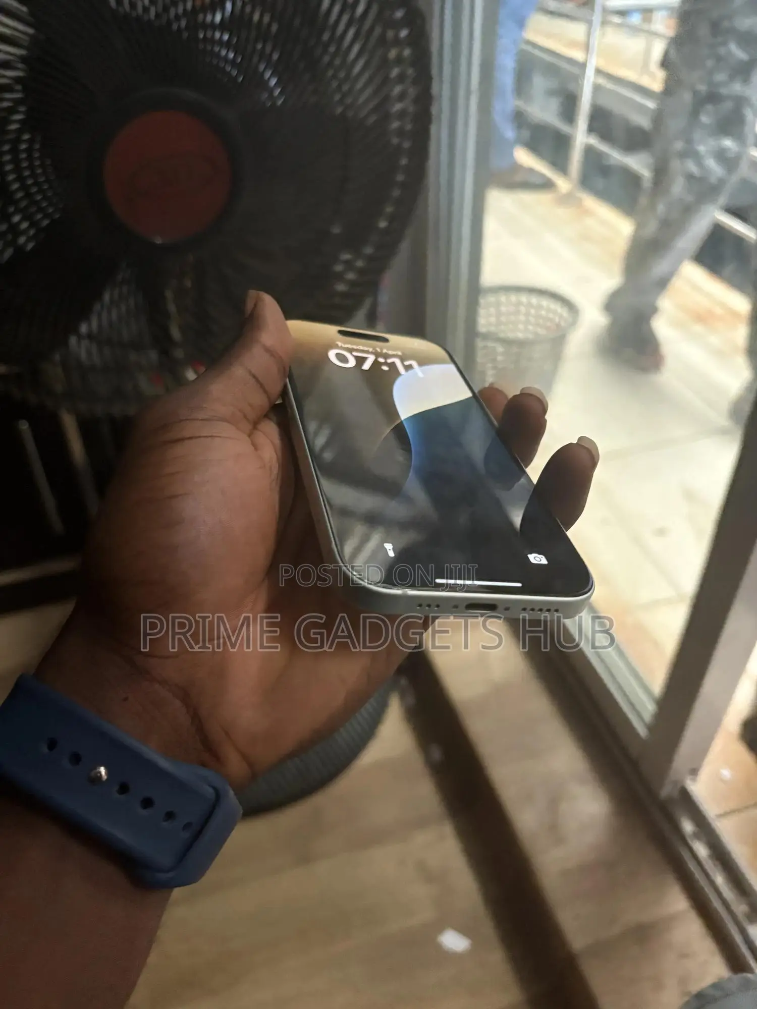 Apple iPhone 15 128 GB Green