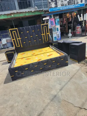 5ft Tall 6by6 Padded Bed Set.