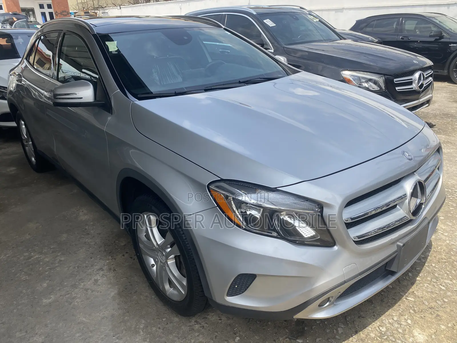 Mercedes-Benz GLA-Class 2016 Silver