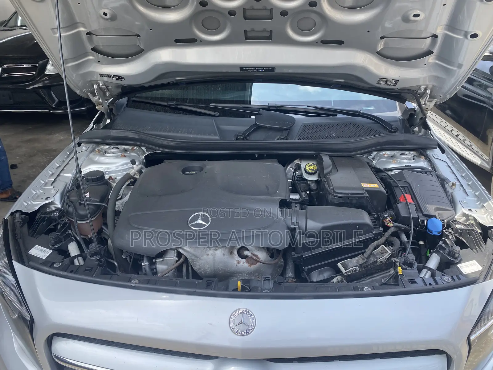 Mercedes-Benz GLA-Class 2016 Silver