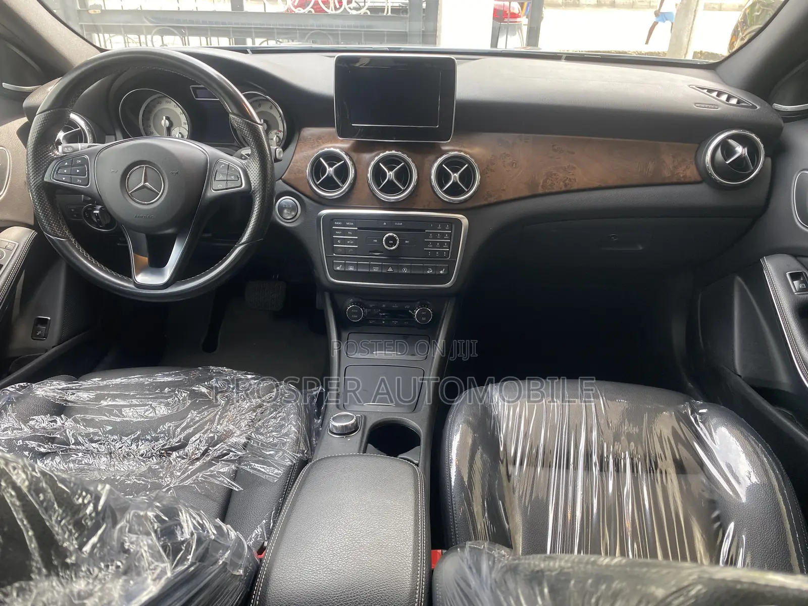 Mercedes-Benz GLA-Class 2016 Silver