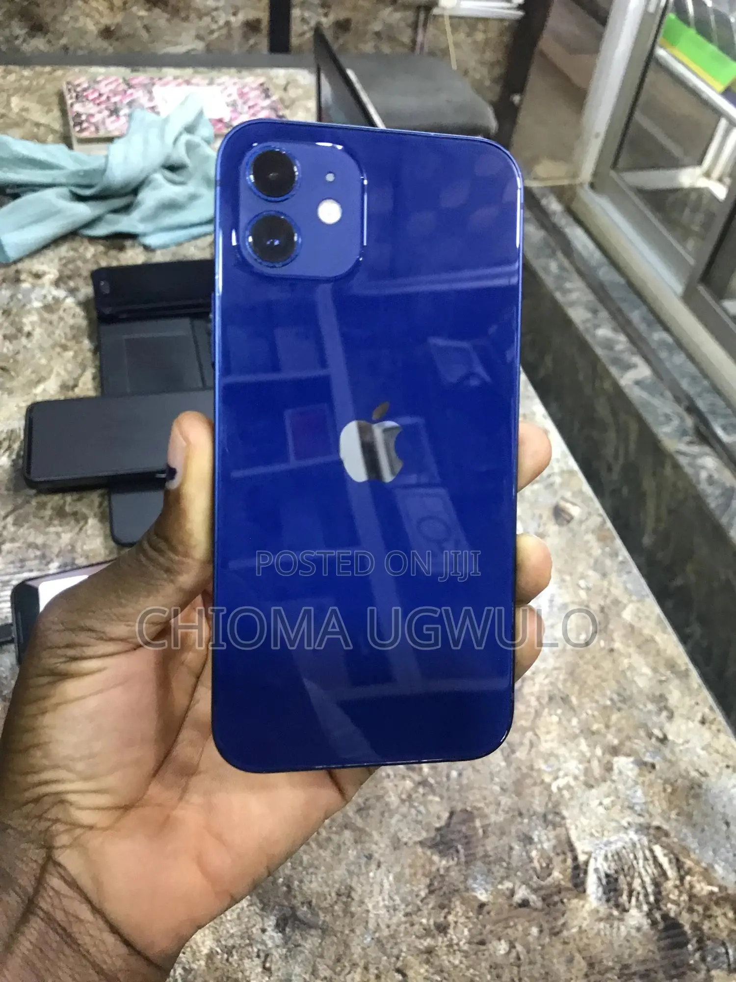 Apple iPhone 12 64 GB Blue