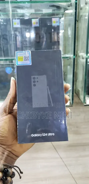 New Samsung Galaxy S24 Ultra 256 GB Black