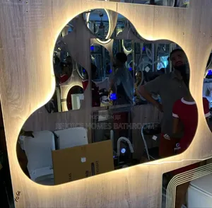 Luxury Cloud Curve Mirror With Led Lights