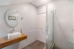 Luxury 3-Bedroom Waterfront Apartment in Lekki