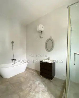 4bdrm Duplex in Harris Drive, Vgc, Lekki Phase 1 for rent