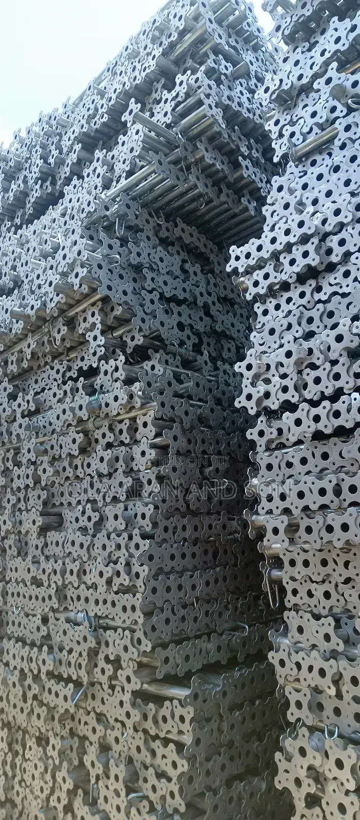 4m Galvanized Acro Pipe
