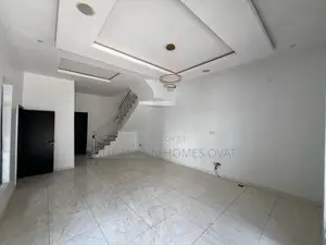 4bdrm Duplex in Lekki for rent