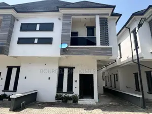 4bdrm Duplex in Lekki for sale