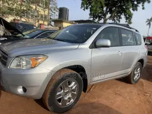 Toyota RAV4 2.0 VVT-i 2008 Silver