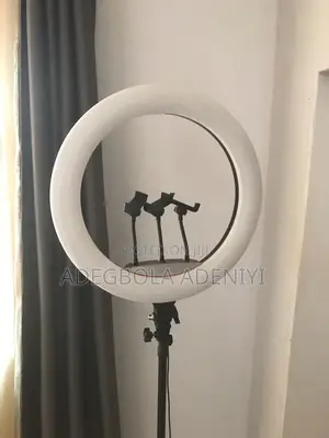 Photo - 16 Inches Ring Light
