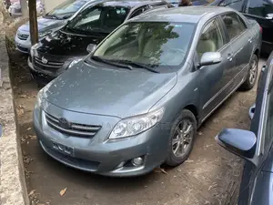Toyota Corolla Altis 2009 Gray