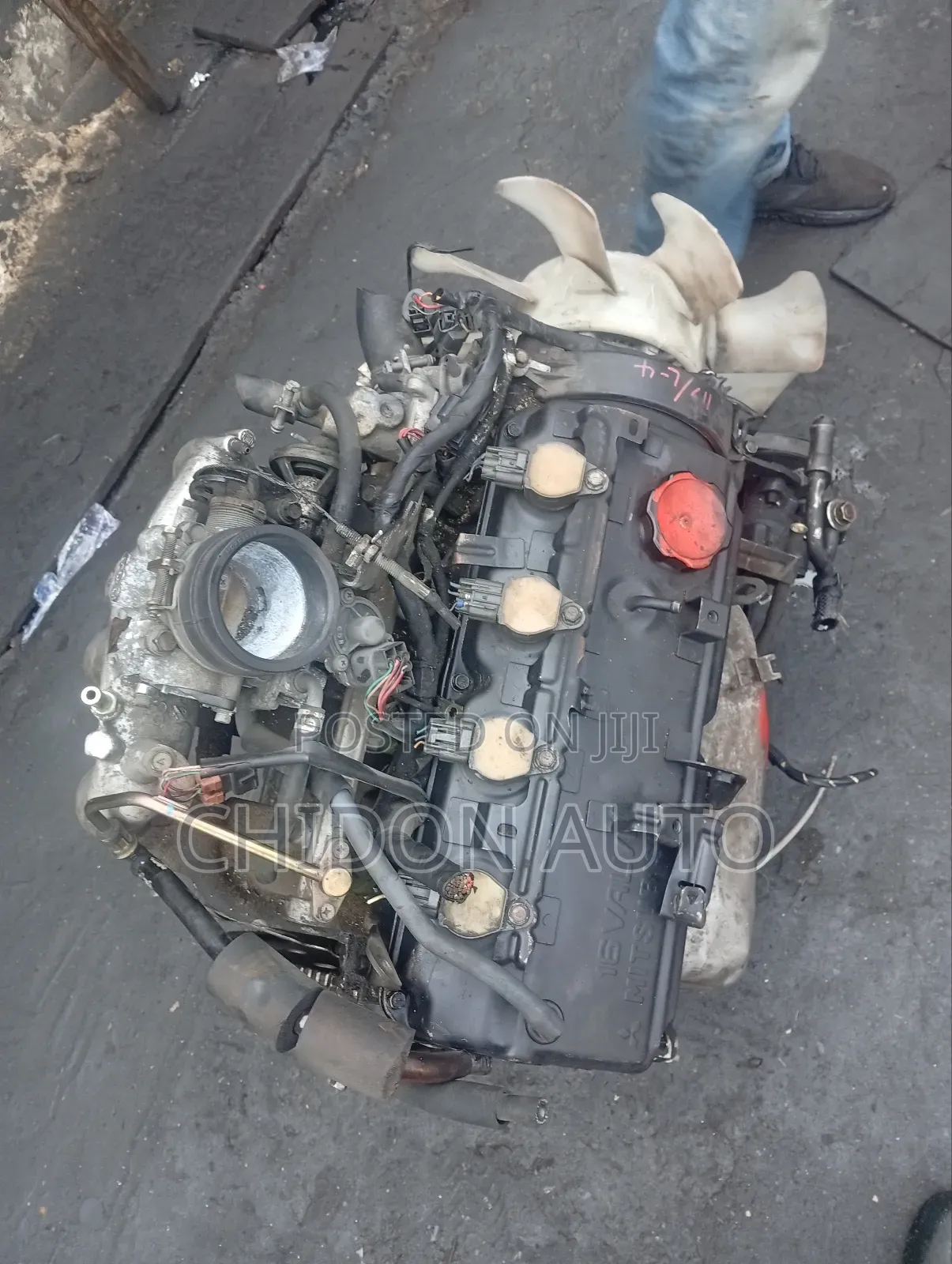 Mitsubishi L400 Engine Complete