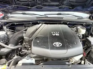 Toyota Tacoma PreRunner V6 4dr Double Cab 6.1 ft. SB (4.0L 6cyl 5A)