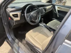 Toyota Corolla Altis 2015 Gray