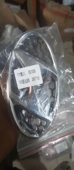 Front Grille Log Hyundai Sonata 2011 to 2014
