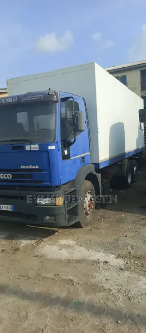 Urgent Sale Tokunbo Iveco 38 Container Body for Sale