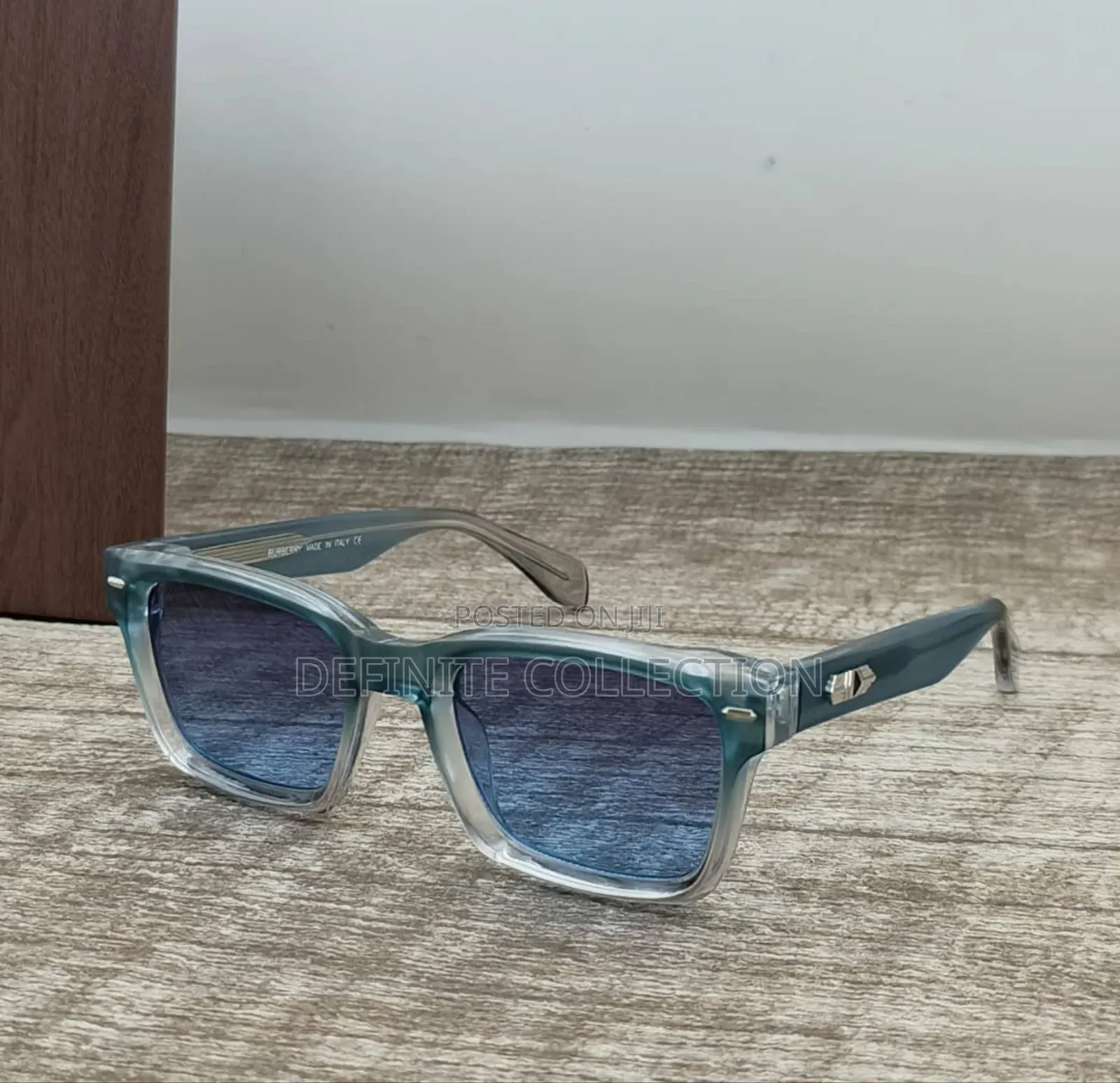 Burberry Top Quality Sunglass
