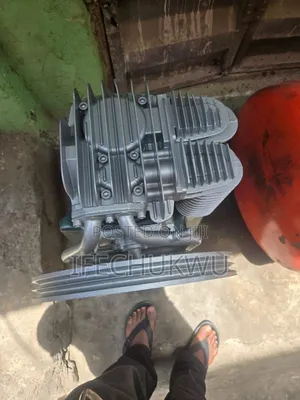 Compressor Head
