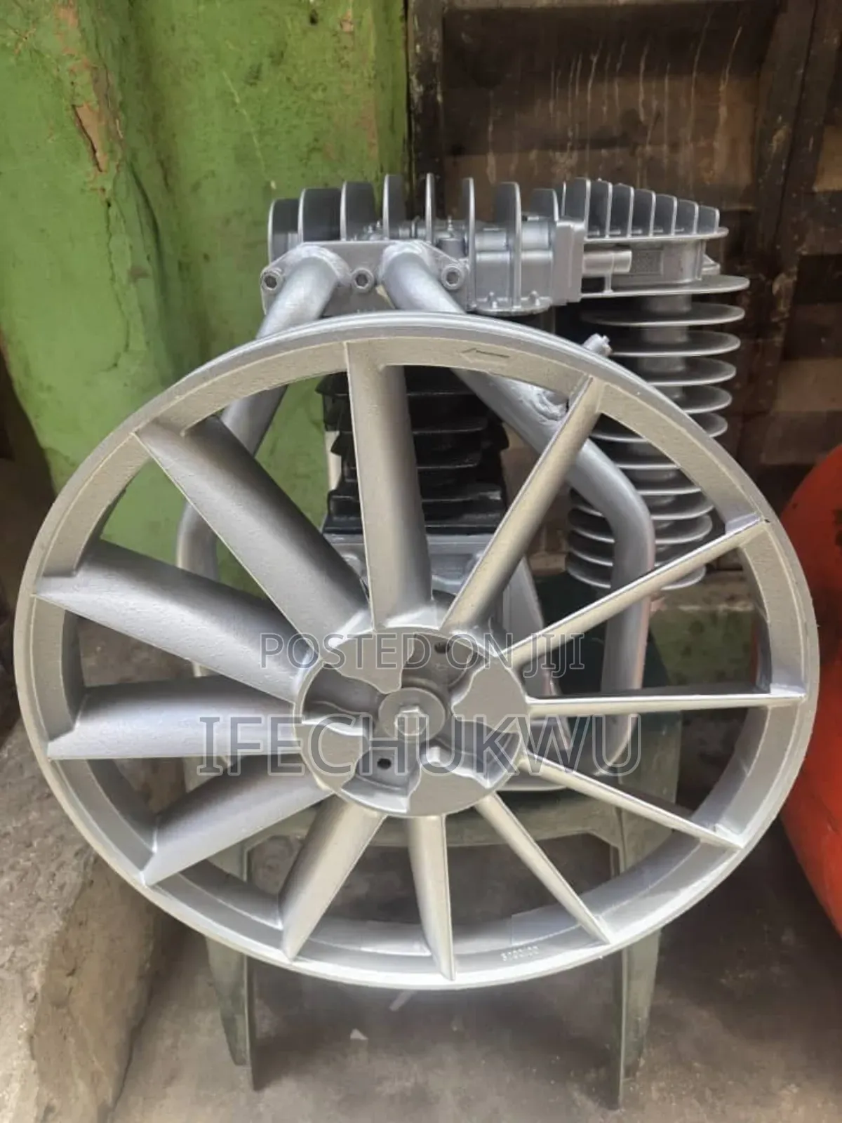 Compressor Head