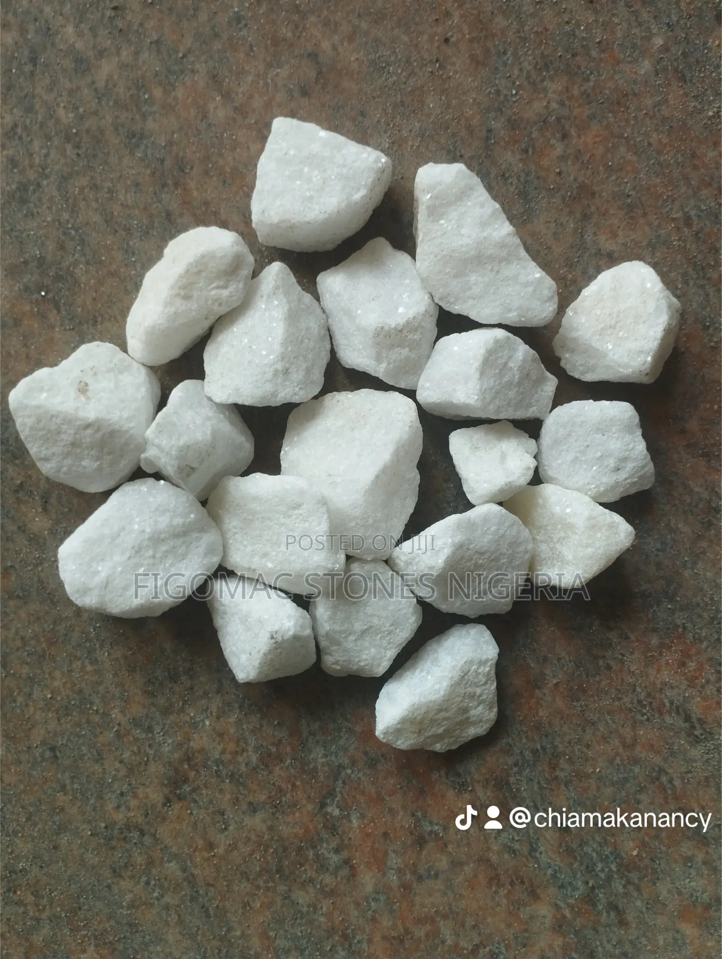 White Stones Chipps