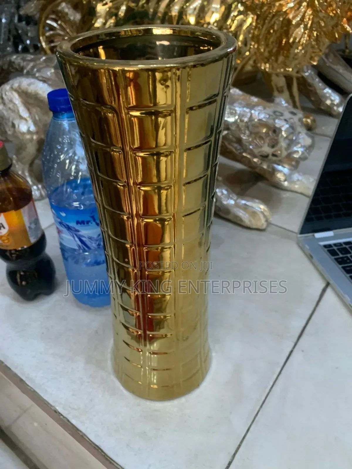 Table/Consol Center Piece Decoration