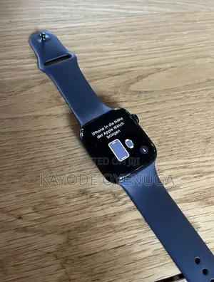 Photo - Apple Watch Series Se 44mm