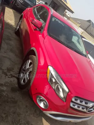 Mercedes-Benz GLA 250 2016 Red