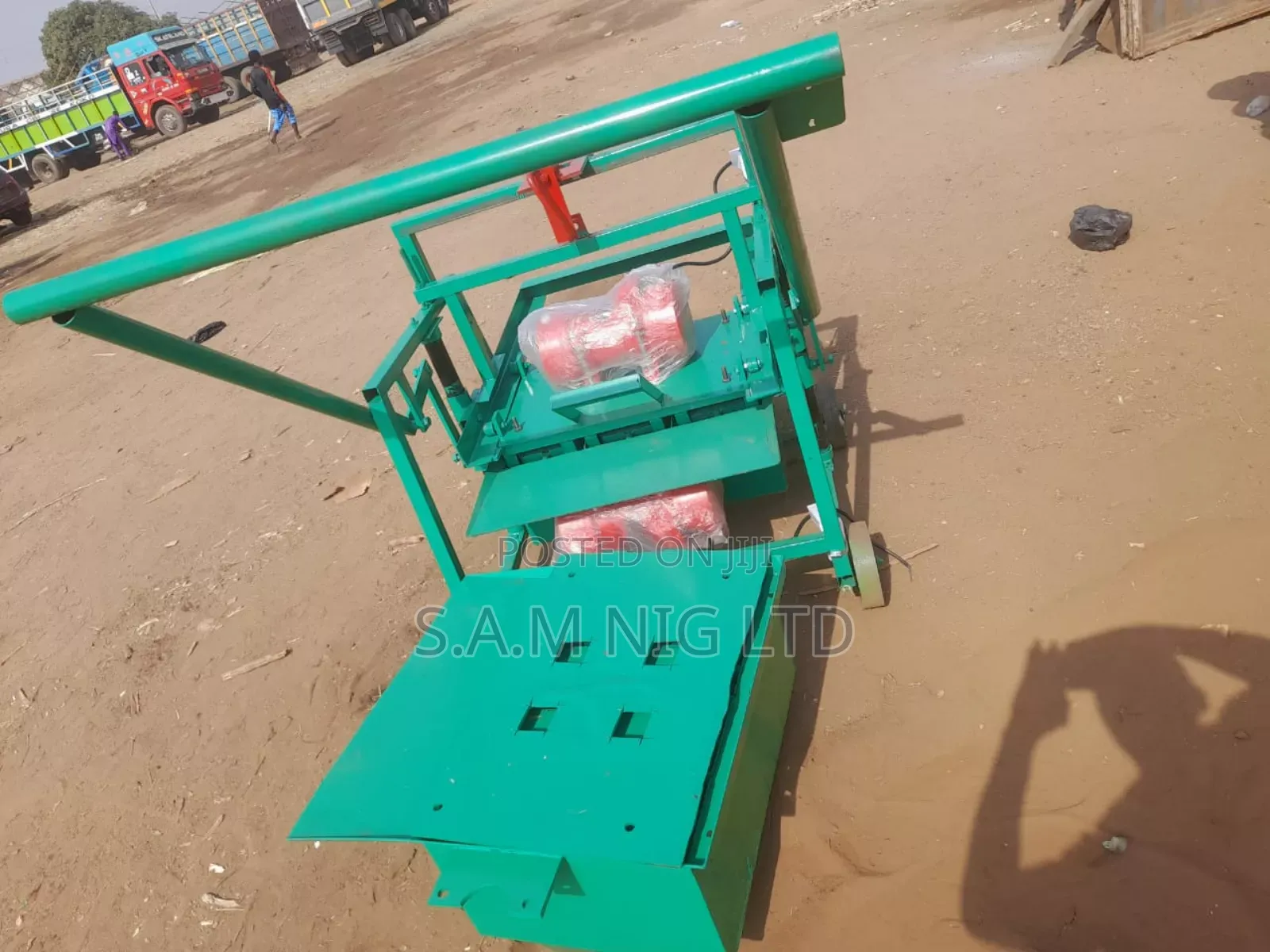 Mobile Concrete Block Machine