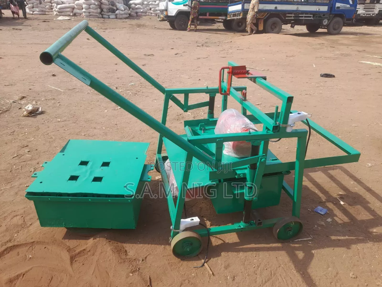 Mobile Concrete Block Machine