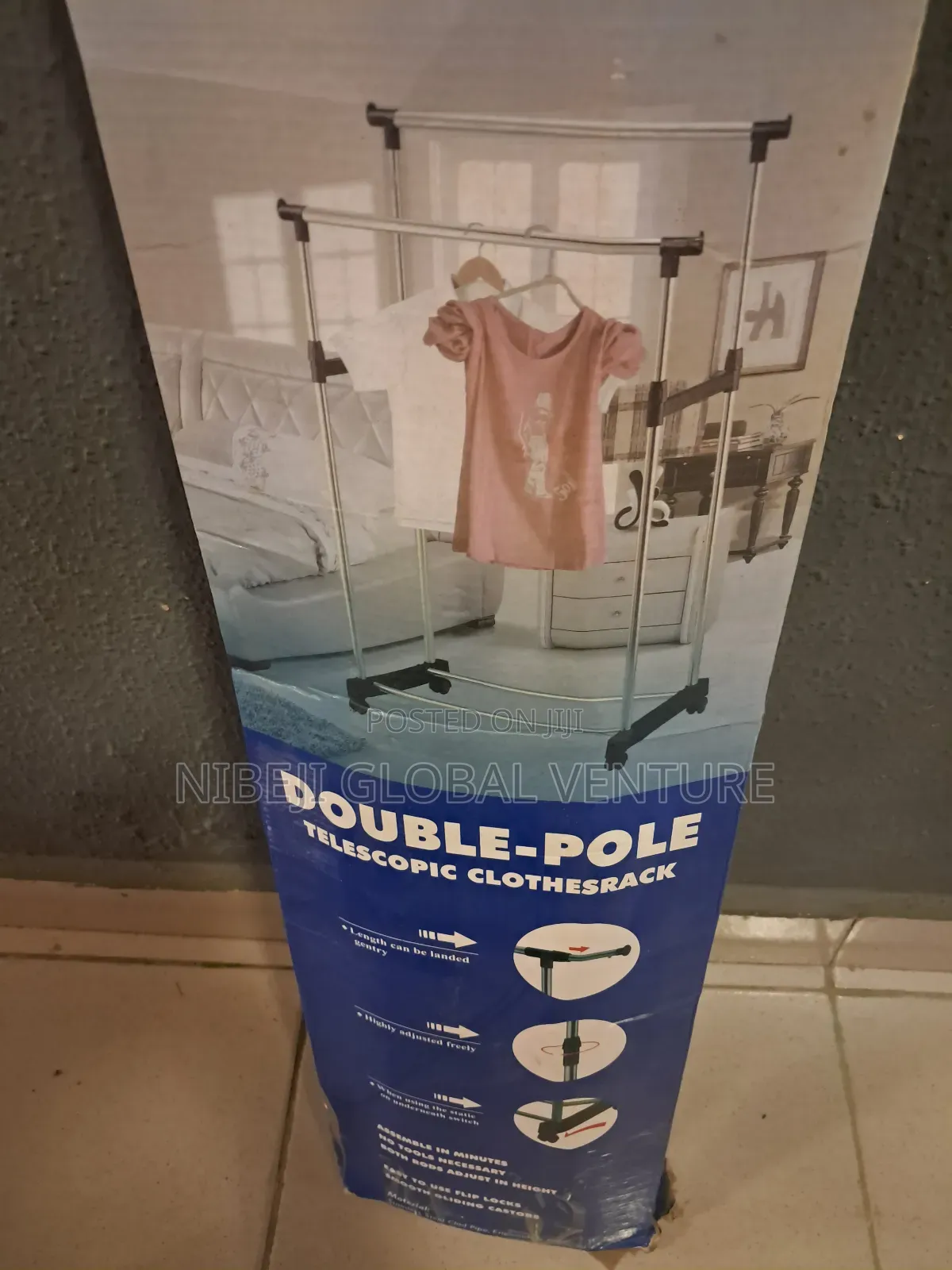 Double-Pole Telescopic Clothesrack